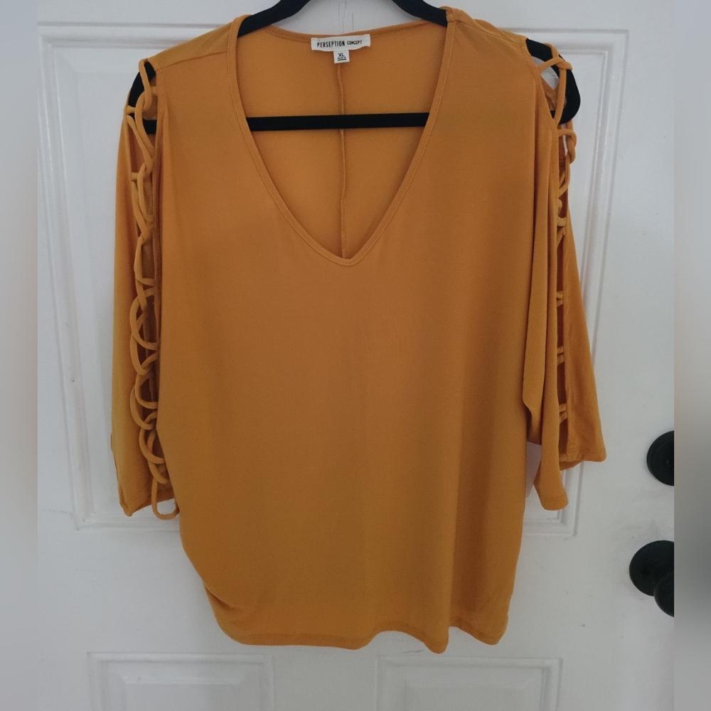 perseption concept cold shoulder strappy blouse XLmustard yellow v neck